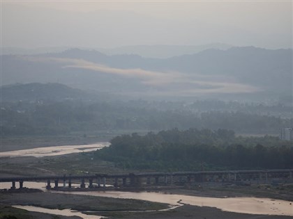 控印度襲擊空軍基地 巴基斯坦宣布關閉領空24小時