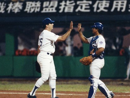 戈特曾任道奇王牌後援 32年前登台北棒球場投手丘