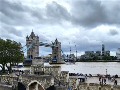 英國永久居留權申請門檻翻倍至10年 依親須具英語能力