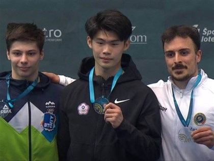 斯洛維尼亞體操世界盃挑戰賽 邱敏翰地板摘首金