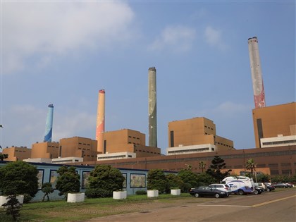 台中電廠逾6年未10部機組全開 8年空污減幅超過7成