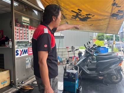 三峽車禍現場疏導交通、大喊求救援 機車行兄弟：盡力做能做的