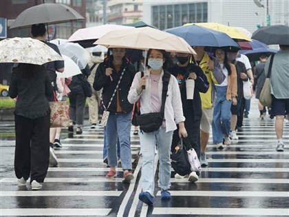 早安世界》29日鋒面再臨防豪雨 端午連假水氣減高溫30度以上
