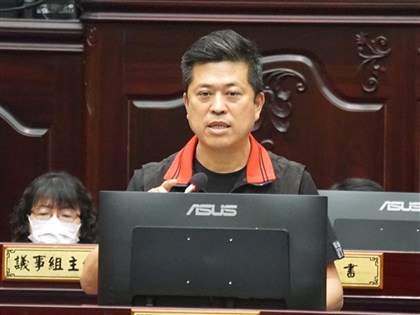 花蓮文化局長等2人涉圖利廠商遭羈押 同案5交保3請回