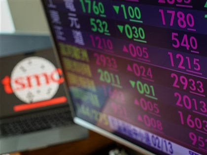 台積電領漲 台股早盤漲247點超越21600點