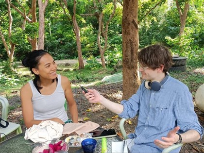 法出版「台灣的80字」 作者：台灣不會停止邁向美好【專訪】