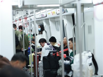 中國至少26城地鐵陷虧損 廣州佛山列車關冷氣減班