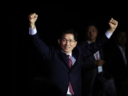 韓國總統大選 金文洙承認敗選向李在明表示祝賀