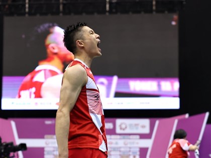 周天成印尼羽賽爭冠 1000等級決賽最年長選手