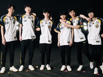 台灣戰隊CFO期中賽全勝封王 保送晉級MSI淘汰賽