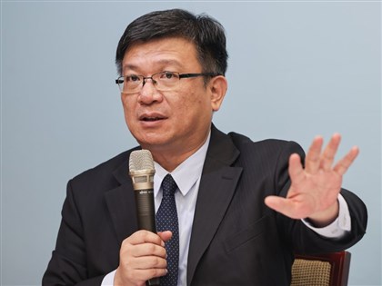 曾文生：中火2028年2燃氣機組上線 2034年達成無煤