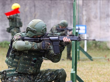 立院修法增志願役加給 政院：在野再度違法將研議救濟
