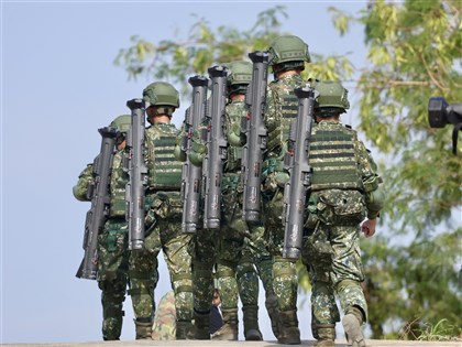 立院三讀軍人待遇修法 國防部：配合政院研議措施