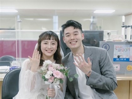 王齊麟和陳詩媛登記結婚 成為人夫感性說心願成真