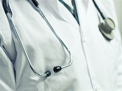 湖南通報醫生墜樓事件 否認死者遭迫害與器官買賣