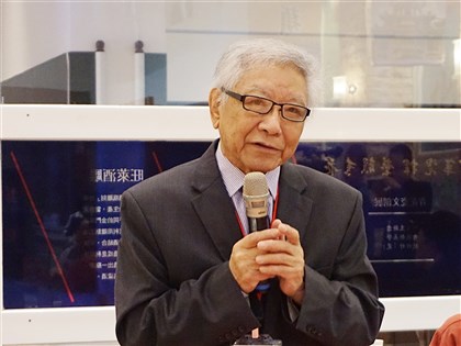 幼經戰亂年代 鄭愁予青年傳世作以詩為柬邀人入夢