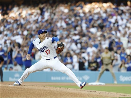 大谷翔平回歸二刀流先發戰教士 投1局失1分飆速161公里[影]