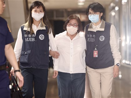 雙吳罷免提議涉偽造案移審 黃呂錦茹無罪答辯