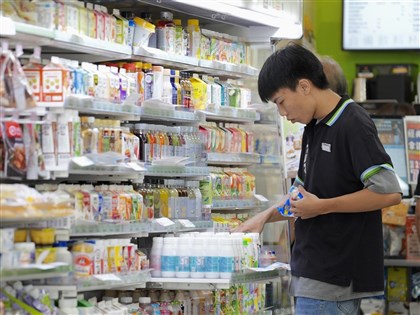 罐裝無糖飲料若免貨物稅 1年減稅利益估近15億元