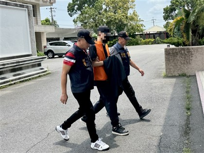 前台南副市長顏純左么兒涉吸金遭拘提 南檢聲押