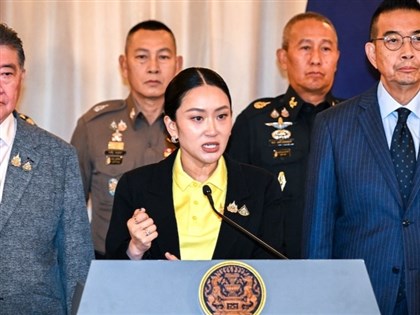 泰柬總理談邊境對話外流引爭議 貝東塔道歉、民眾喊下台