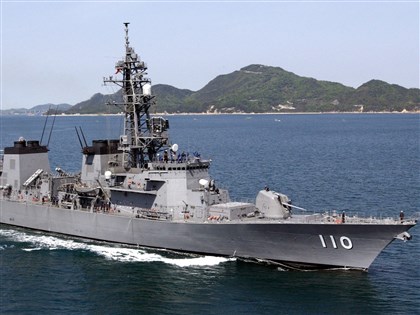 日本自衛隊船艦3度通過台海 日媒：反制共機挑釁