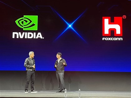 傳鴻海休士頓廠擬部署人形機器人 生產輝達AI伺服器