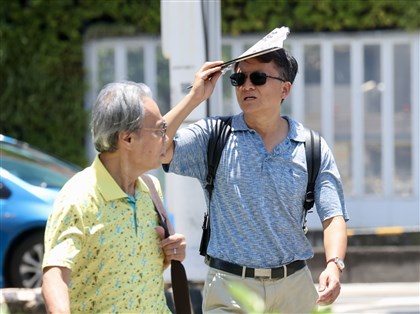 21日高溫炎熱  留意午後雷陣雨