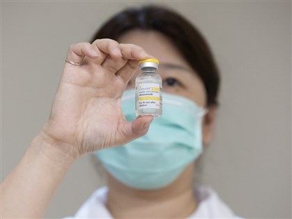 亞東醫院施打首例失智新藥  病患家屬：等了半年了