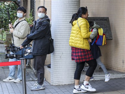 中小學明年1月先補3天課再放寒假 2/23開學假期不中斷