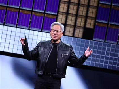 輝達股價創新高 黃仁勳：機器人是潛在成長最大市場