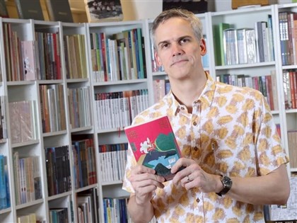 從不看棒球到為台灣加油 德國作家施益堅終於知道球迷瘋什麼