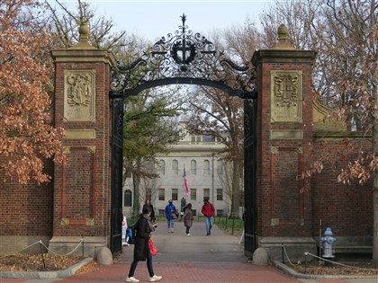 哈佛國際生若無法入境美國 可在多倫多大學繼續學業
