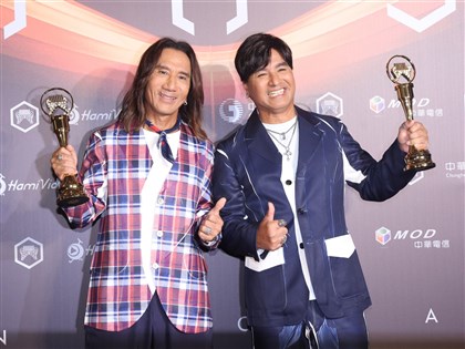 動力火車隔20年再奪演唱組合 歌迷成音樂動力
