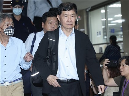 彭振聲得知妻子噩耗痛哭崩潰 京華城案開庭前急返家