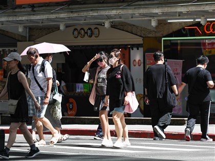 午後高溫範圍擴至19縣市 新北三峽38.1度