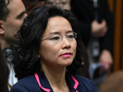 成蕾回憶錄揭遭中國關押經歷 談監視居住受「無端殘酷對待」