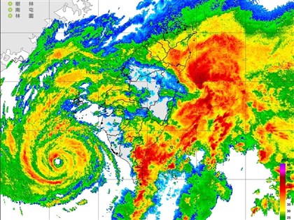 颱風丹娜絲暴風圈觸陸 16縣市7日達停班課標準