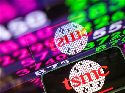 台股早盤跌逾90點後翻紅 越過22700點