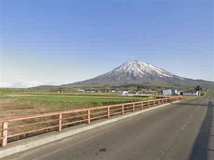 北海道羊蹄山腳遭違法伐林 日媒揭「中國村」構想