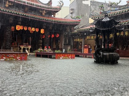 鹿港天后宮怨下雨就淹不能再忍　縣府爭取經費改善