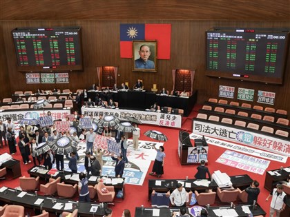 藍白挾人數優勢表決　立法院再度延會至8/31