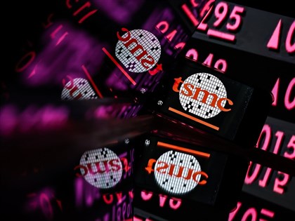台積電上漲30元　台股早盤漲逾350點