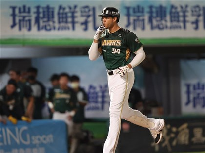 魔鷹心碎發文悼念妻子：我會永遠愛妳