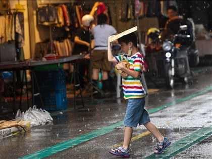 花東續防豪雨　22日起天文大潮各地防海水倒灌