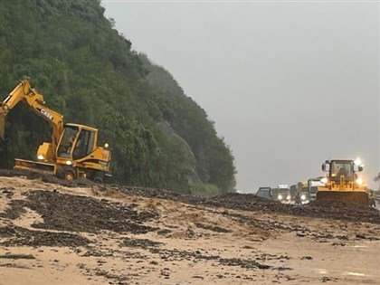 雨勢未歇　台東南迴尚武段、南橫下馬路段中斷