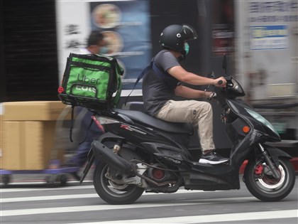 外送員降酬？Uber Eats：趟次獎勵轉基本費用非調降