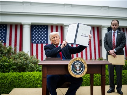 美國對等關稅門檻提高　川普稱稅率介於15%到50%