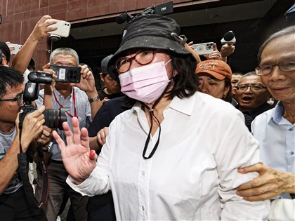 黃呂錦茹涉偽造罷免提議書1000萬交保 北院：被告坦承全部罪嫌[影]