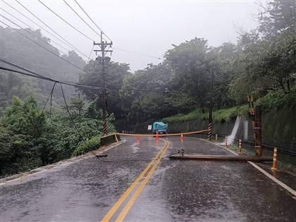 颱風丹娜絲重創基地台　中華電信：預定10月底前復原